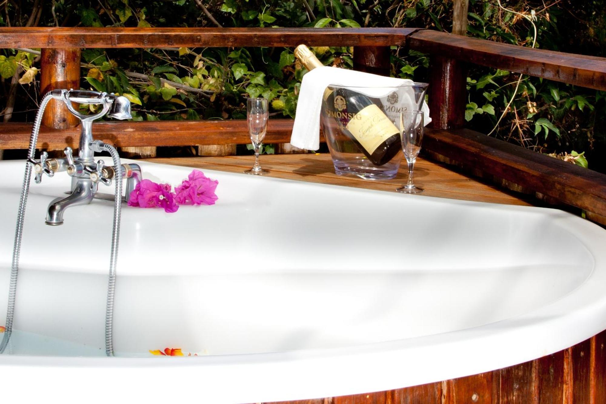 Lodge Roche Tamarin Ла Посесион Екстериор снимка